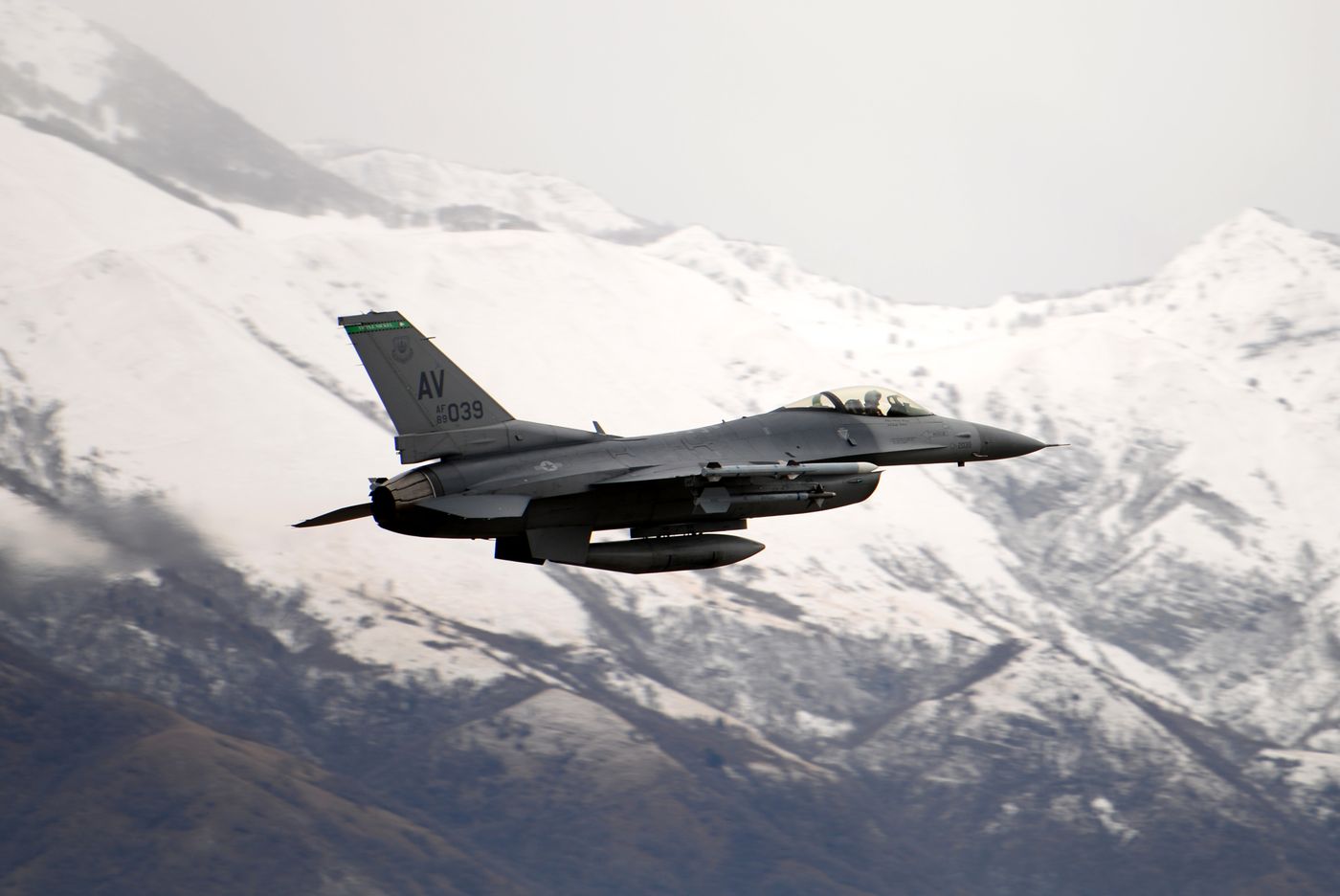 A 555th Fighter Squadron F-16 climbing near Aviano Air Base